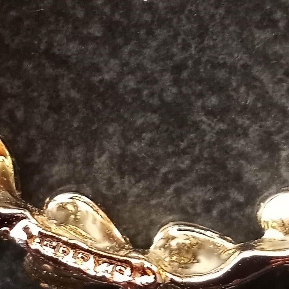 Brooch - Picture 3 of 4